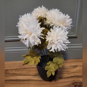 Artificial Potted Dahlias
